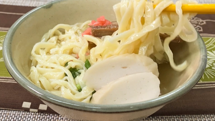 【レシピ紹介】手打ち沖縄そば（王門使用）